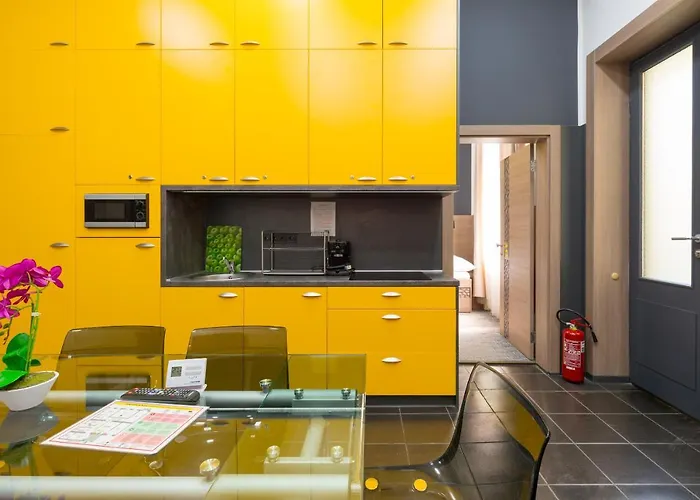 E14 Design Hostel